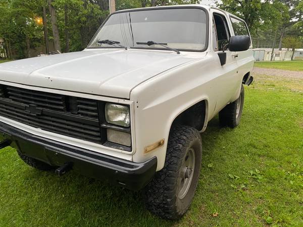square%20body%20chevy%20for%20sale