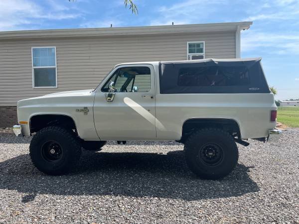 square%20body%20chevy%20for%20sale