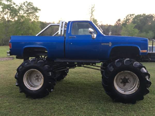 chevy mud truck