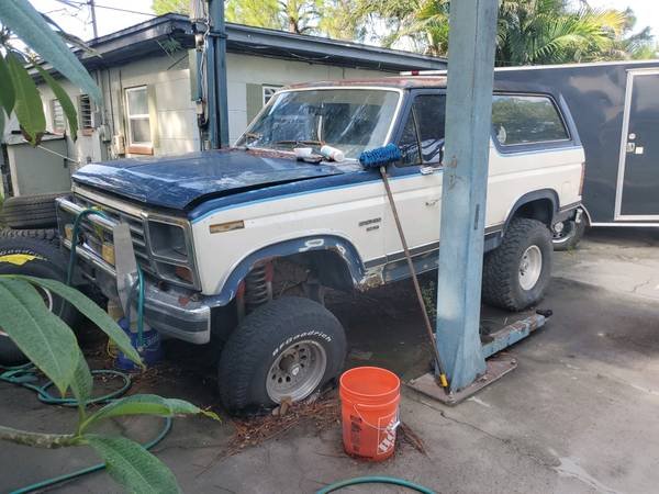mud%20trucks%20for%20sale
