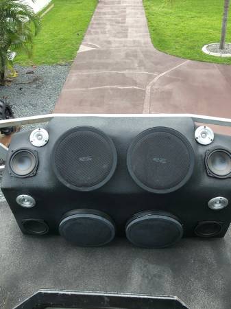 speakers